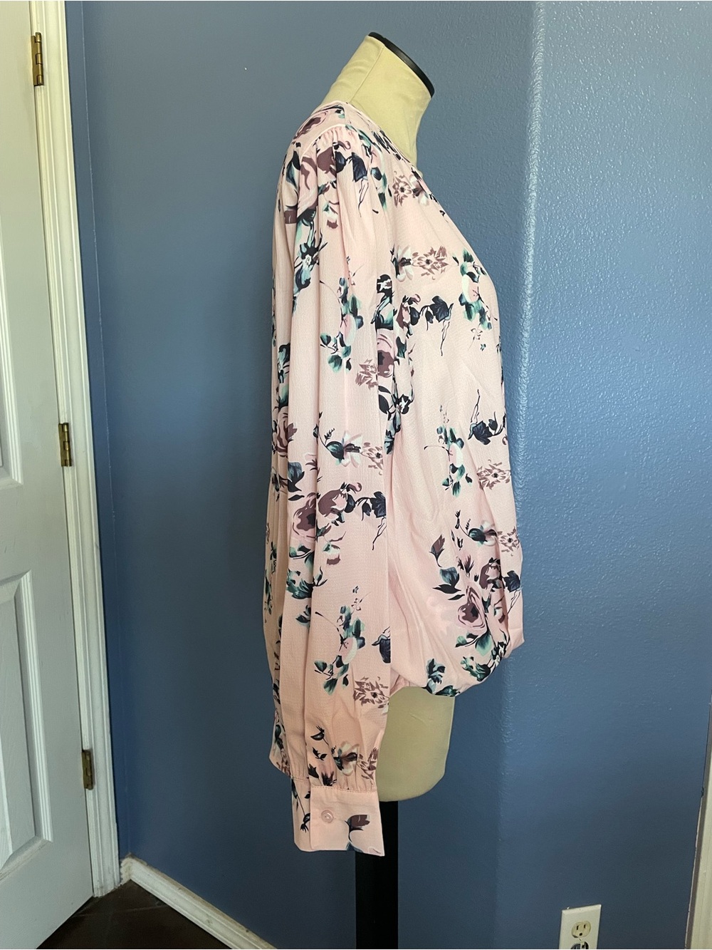 Large Pink Floral & Leopard Print Wrap Twist Top - Picture 8 of 13